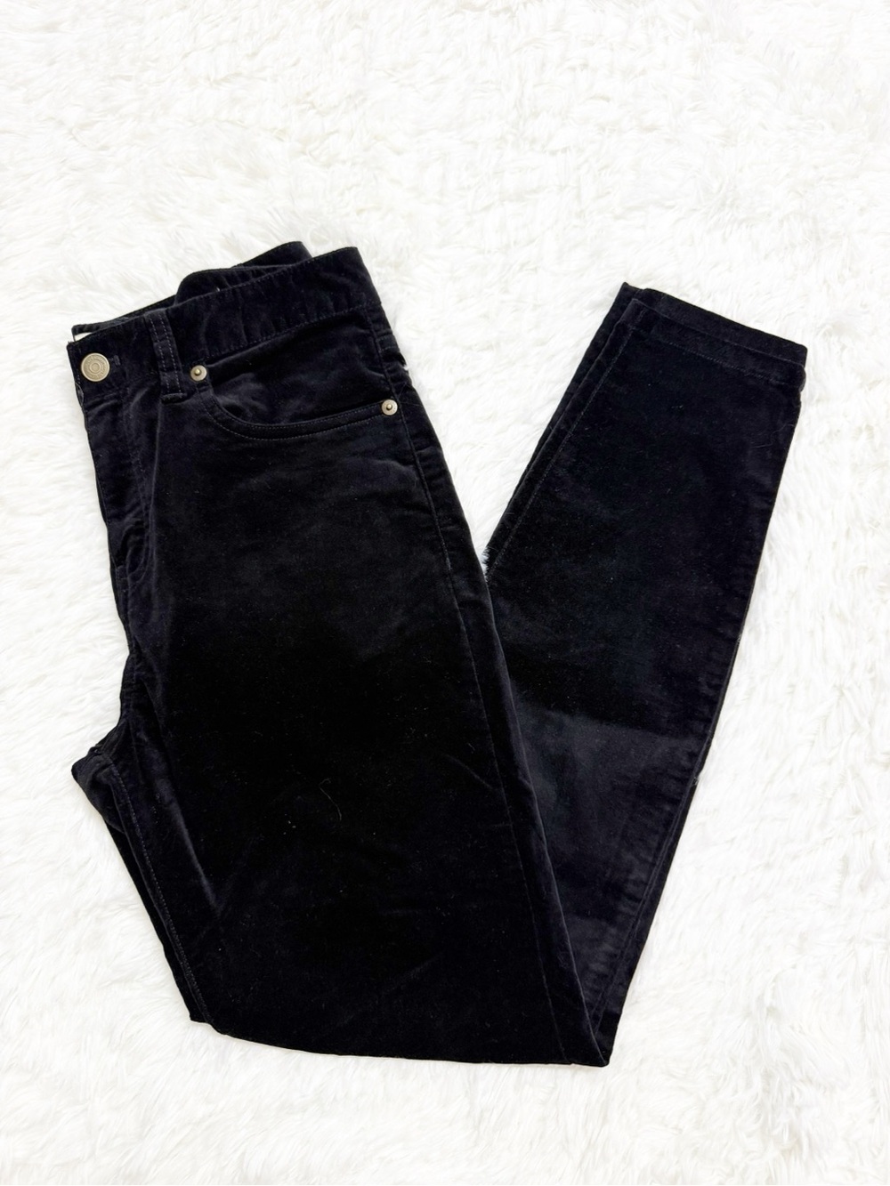 Vineyard Vines Velvet High Rise Pants Size 4 Jet Black NWT
